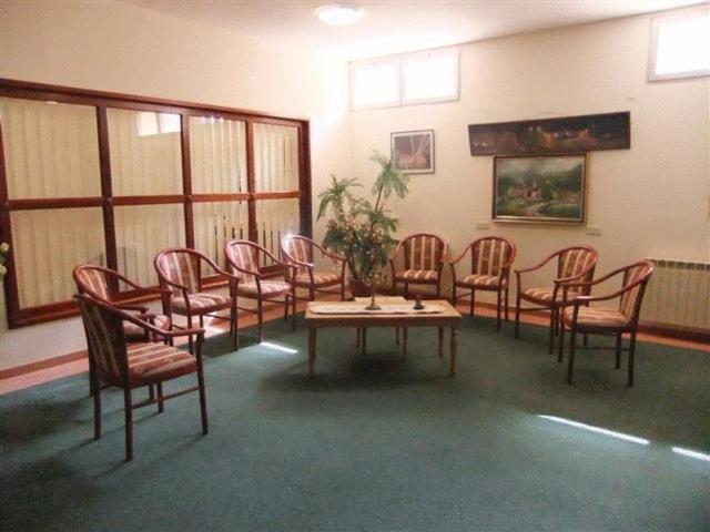 Rosary Sister Guest House Ein Karem Yerusalem Bagian luar foto