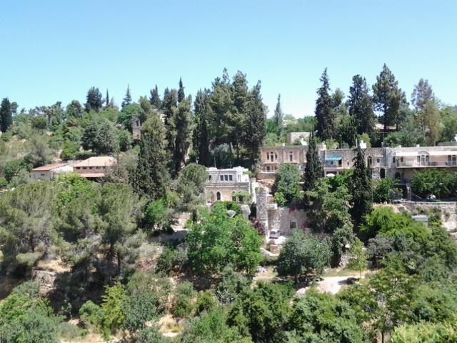 Rosary Sister Guest House Ein Karem Yerusalem Bagian luar foto